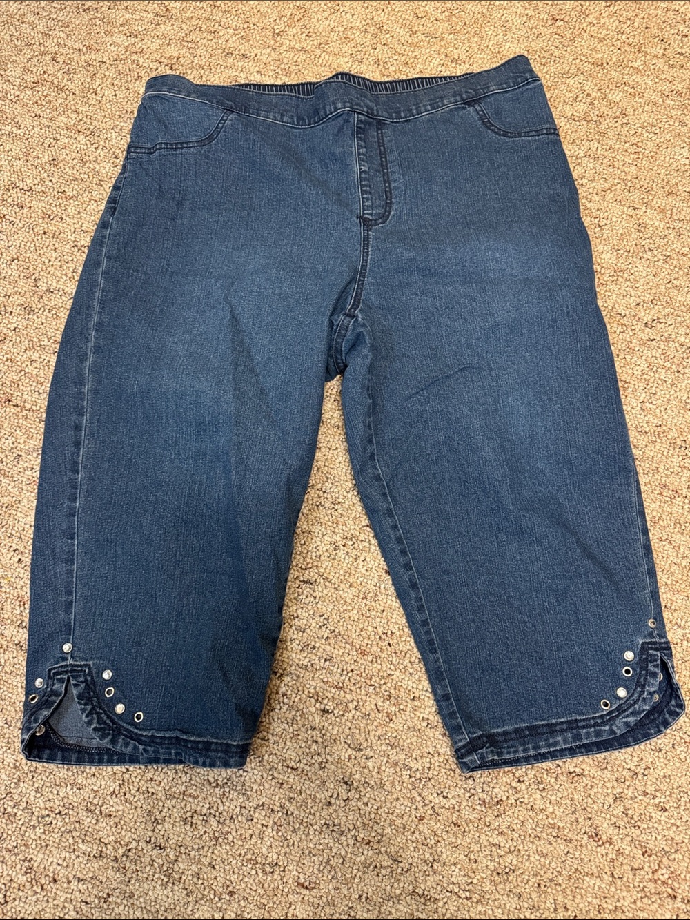 Catherines Dark Blue Denim Cropped Capri Jeans with Hem Grommets